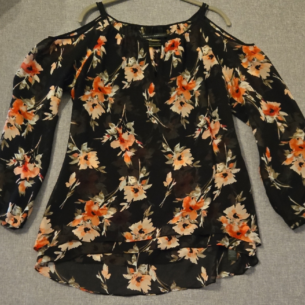 White House Black Market Floral Cold Shoulder Blouse Pinkish Peach Color